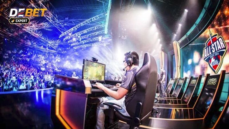 Đại Thần Esports Xuyên Qua Thế Giới Mới